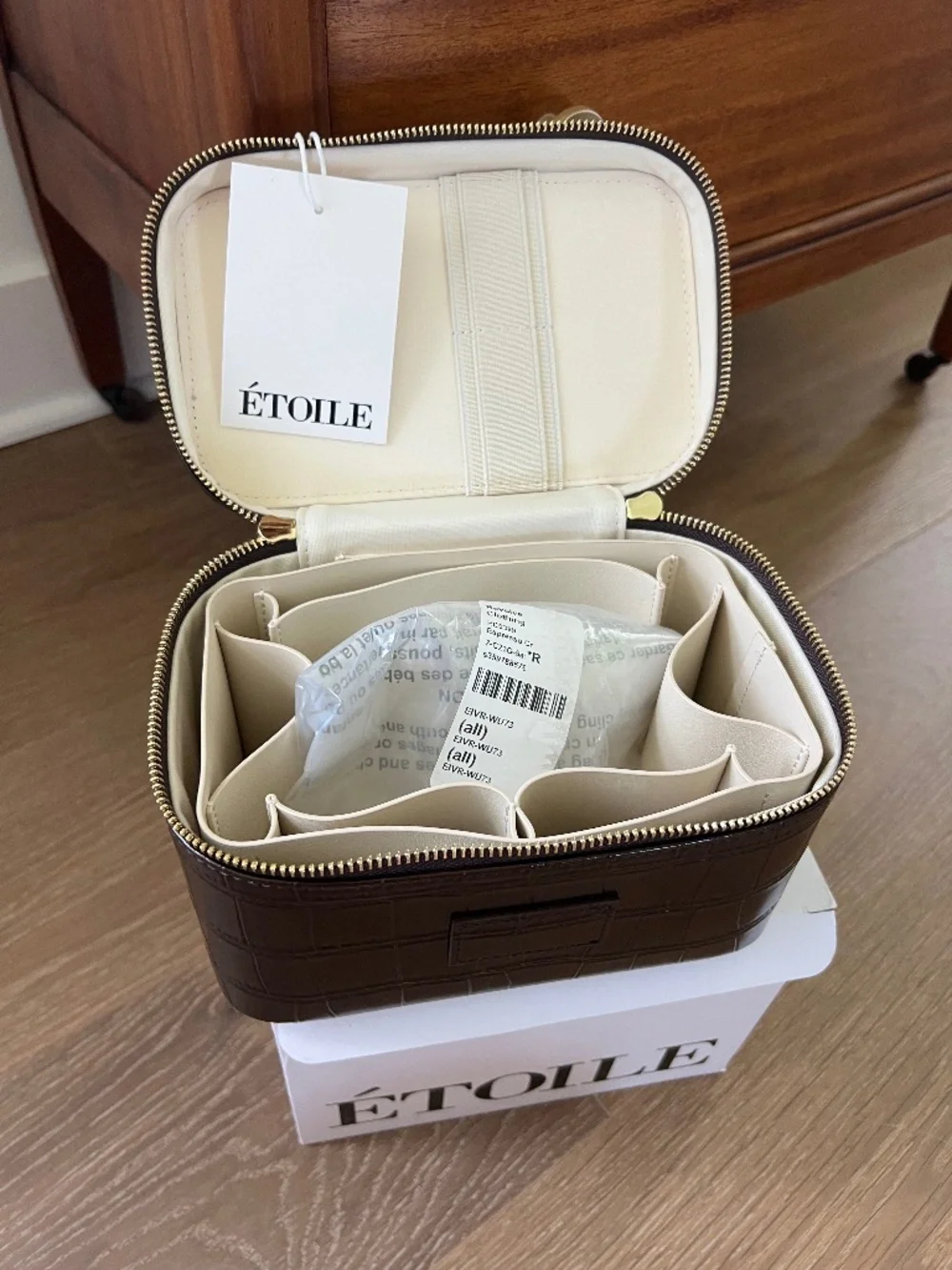 Etoile mini vanity case/ Madewell makeup pouch - Picture 2 of 8
